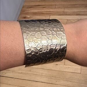 Elegant Silver Textured Cuff Bracelet.